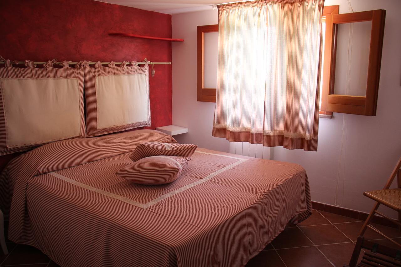 Bed and Breakfast Uliveto House Кастелламмаре-дель-Голфо Экстерьер фото
